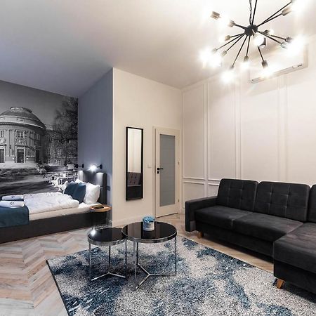 Catalog Boutique Rooms Debrecen Esterno foto