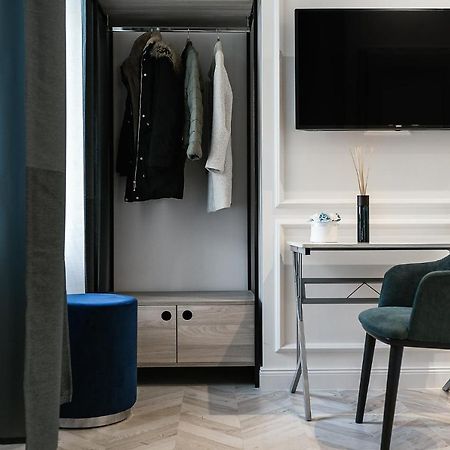 Catalog Boutique Rooms Debrecen Esterno foto