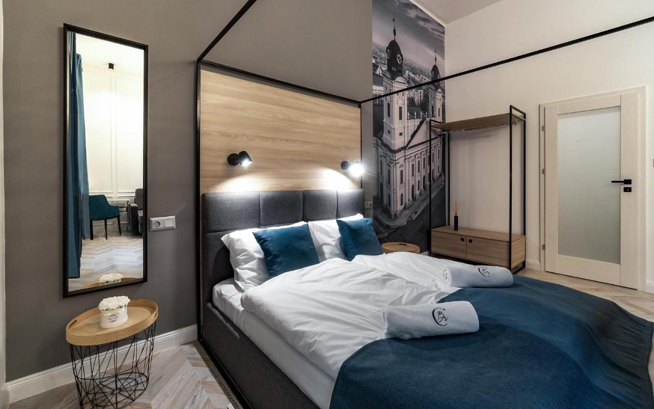 Catalog Boutique Rooms Debrecen Esterno foto